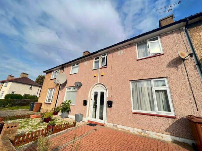 2 Bedroom Terraced House To Rent In Churchdown, Bromley, BR1