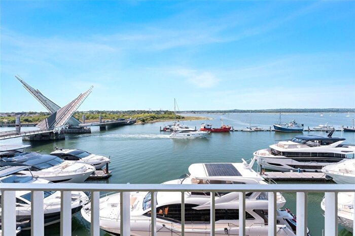 3 Bedroom Flat For Sale In The Waterfront, West Quay Marina, Poole, Dorset, BH15