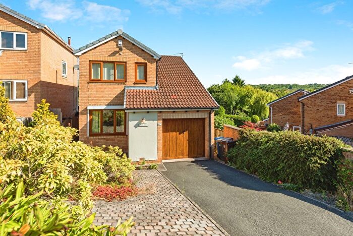 3 Bedroom Detached House For Sale In Dowland Avenue, High Green, Sheffield, South Yorkshire, S35