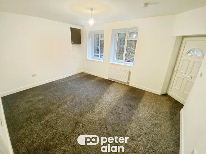 2 Bedroom End Of Terrace House To Rent In Walsh Street, Mountain Ash, CF45