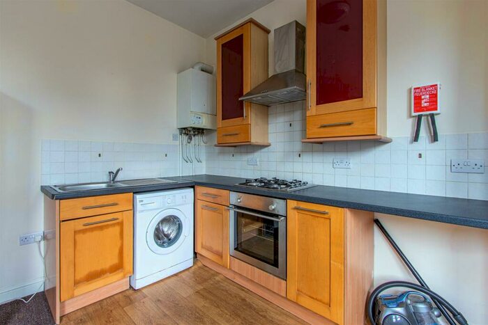 1 Bedroom Private Hall To Rent In Newport Road, Roath, CF24