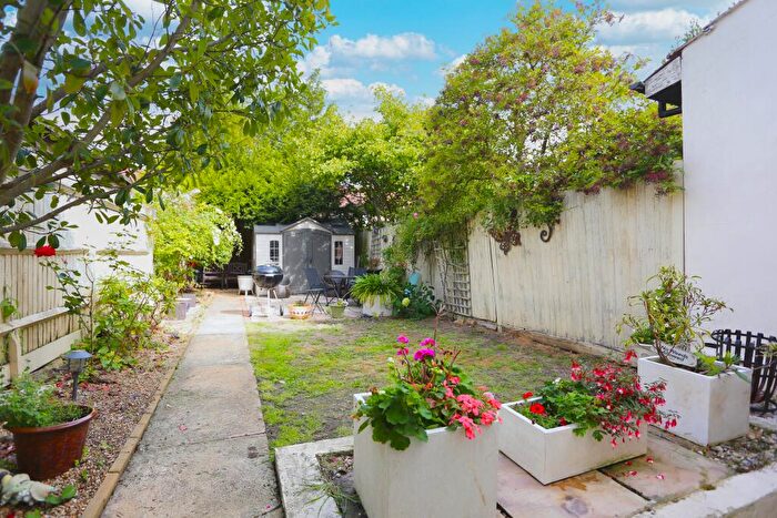 2 Bedroom Terraced House For Sale In Lamerock Road, Bromley, BR1