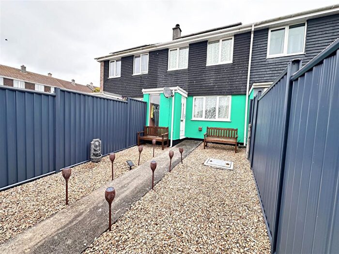 2 Bedroom Terraced House For Sale In Polwheal Road, Tolvaddon, Camborne, TR14