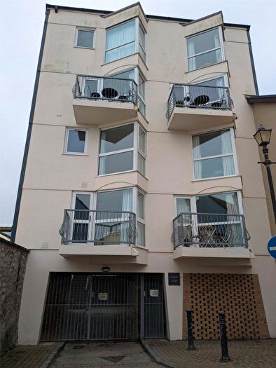 2 Bedroom Flat To Rent In St. Marys Court, Tenby, Pembrokeshire, SA70