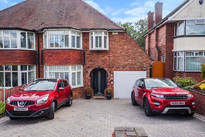3 Bedroom Semi Detached House For Sale In Holifast Road, Sutton Coldfield, B72