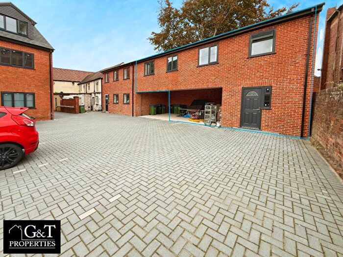 2 Bedroom Apartment To Rent In Lower High Street, Cradley Heath, B64