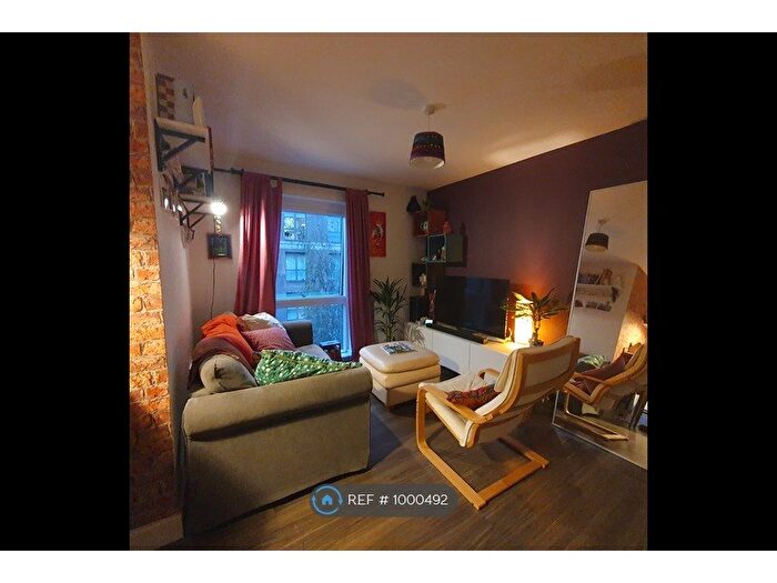 1 Bedroom Flat To Rent In Adenmore Road, London, SE6