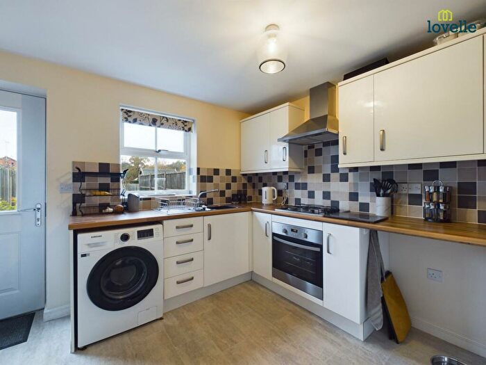 2 Bedroom Semi-Detached House For Sale In Lime Walk, Market Rasen, LN8