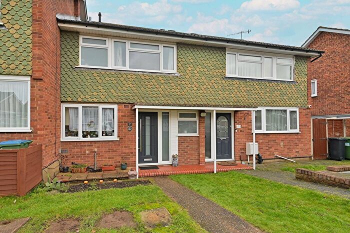 3 Bedroom Terraced House For Sale In Rother Close, Watford, WD25