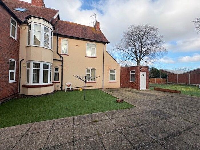 1 Bedroom Flat To Rent In Cromwell Lane, Coventry, CV4