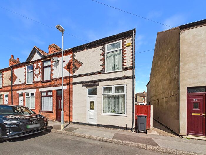 2 Bedroom End Of Terrace House For Sale In Victoria Street, Stanton Hill, Nottinghamshire, NG17