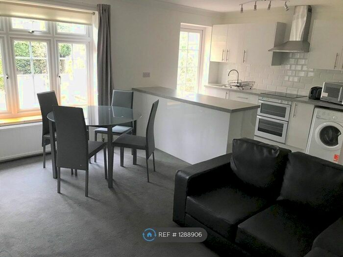 4 Bedroom End Of Terrace House To Rent In St. Judes Road, Englefield Green, Egham TW20