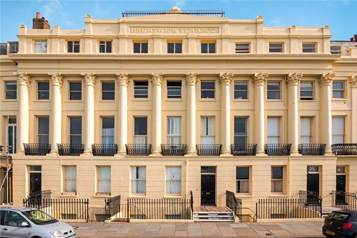 2 Bedroom Flat For Sale In Brunswick Terrace, Hove, East Sussex, BN3
