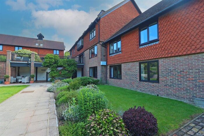 2 Bedroom Property For Sale In Crittles Court, Townlands Road, Wadhurst, TN5