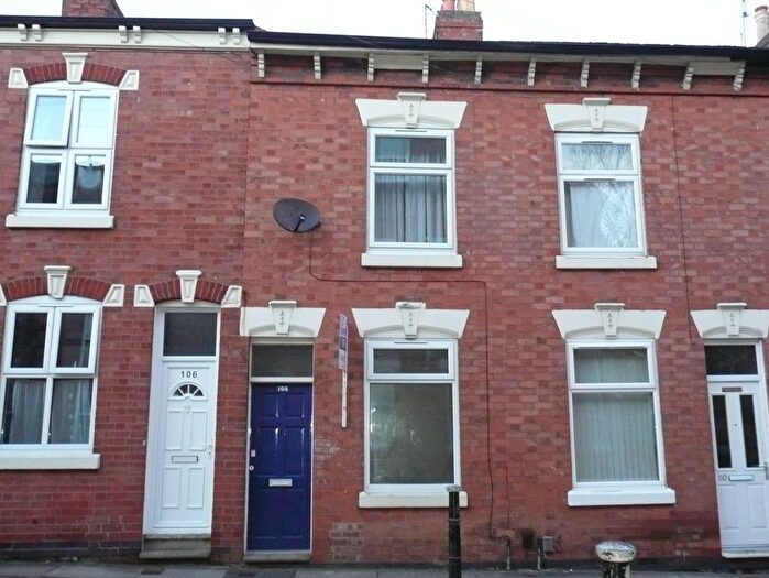 2 Bedroom Terraced House To Rent In Bartholomew Street, Leicester, LE2