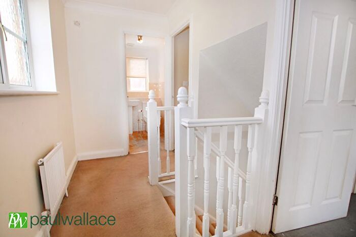 3 Bedroom Detached House For Sale In Canons Gate, Cheshunt, Waltham Cross, EN8