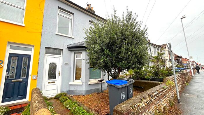 2 Bedroom Terraced House To Rent In Ham Road, Worthing, BN11
