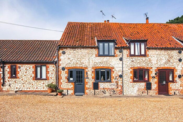 2 Bedroom Terraced House For Sale In Thornham, PE36