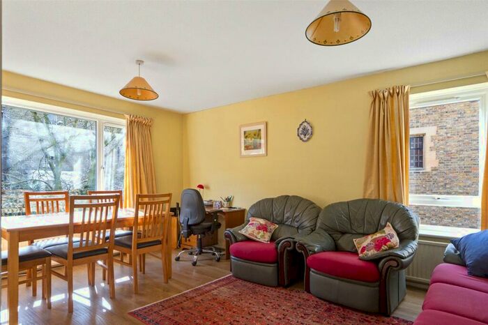 2 Bedroom Flat To Rent In St. Eligius Street, Cambridge, CB2