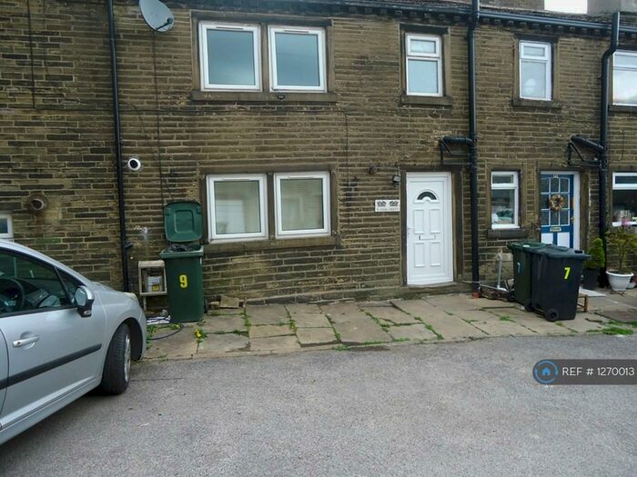 1 Bedroom Terraced House To Rent In Highcroft, Bradford, BD13