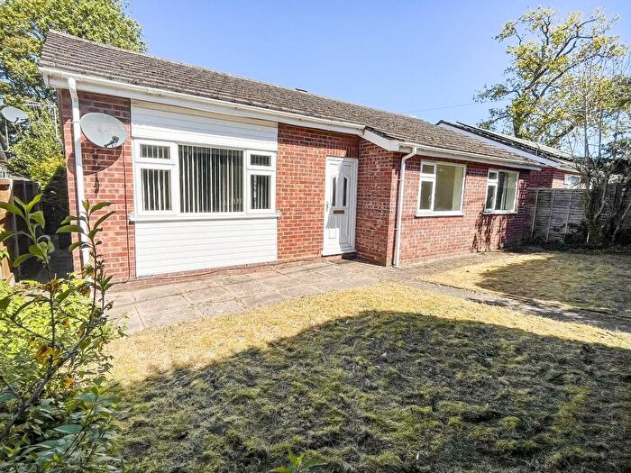 4 Bedroom Detached Bungalow For Sale In The Paddocks, Brandon, IP27