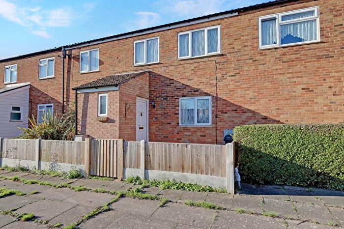 3 Bedroom Terraced House For Sale In Wythefield, Basildon, Essex, SS13