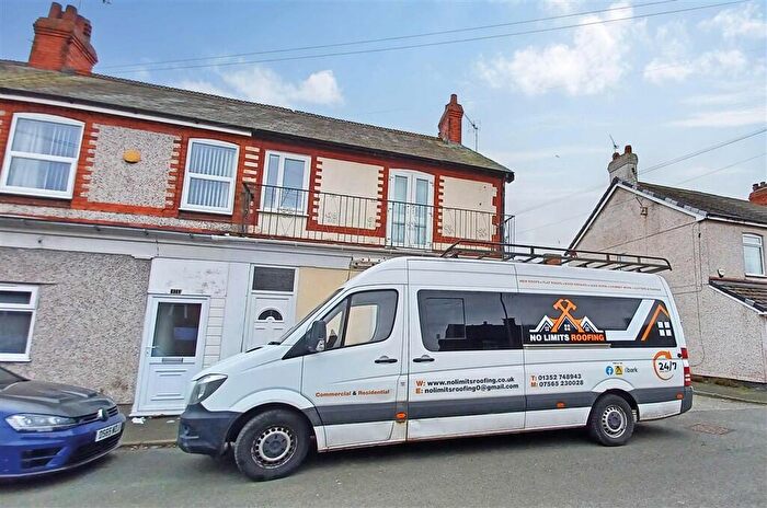 3 Bedroom End Of Terrace House For Sale In Phoenix Street, Sandycroft, Deeside, CH5