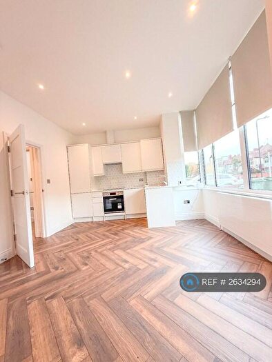 1 Bedroom Flat To Rent In Chatsworth Road, London, NW2
