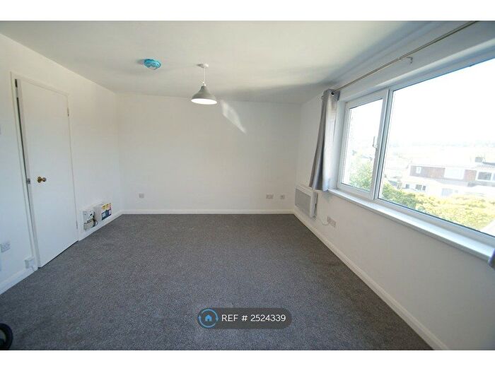 Studio To Rent In Torquay Road, Newton Abbot, TQ12