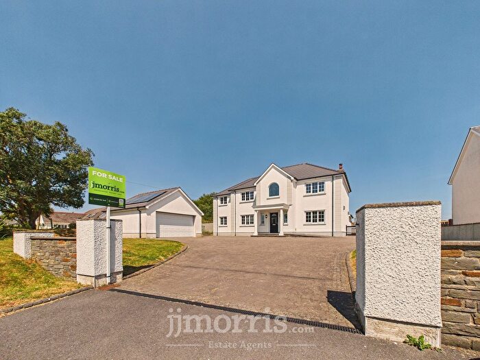 7 Bedroom Detached House For Sale In Ferwig, Cardigan, SA43