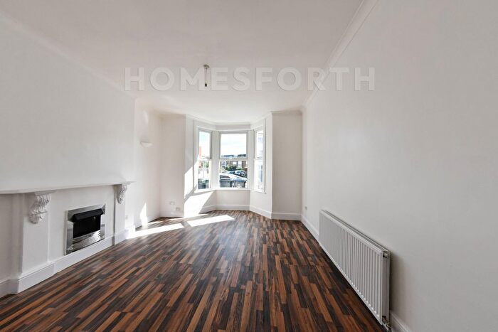 1 Bedroom Flat For Sale In Malvern Road, Maida Vale, NW6