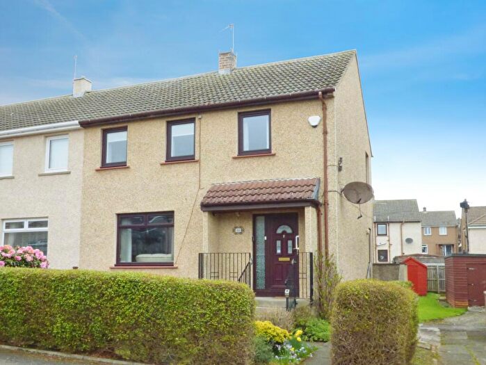 3 Bedroom Semi Detached House For Sale In Queens Crescent, Kinghorn, Burntisland, KY3