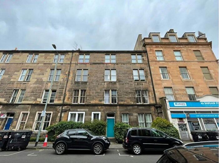 3 Bedroom Flat To Rent In Montague Street, Edinburgh, Midlothian, EH8