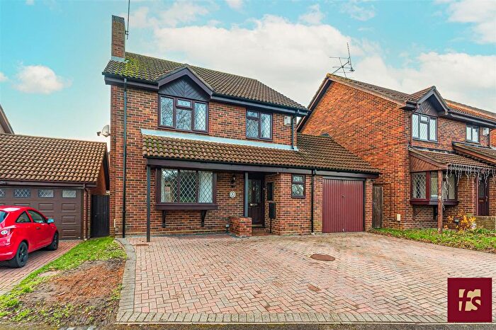 4 Bedroom Detached House To Rent In Tawny Row, Moray Avenue, Sandhurst, GU47