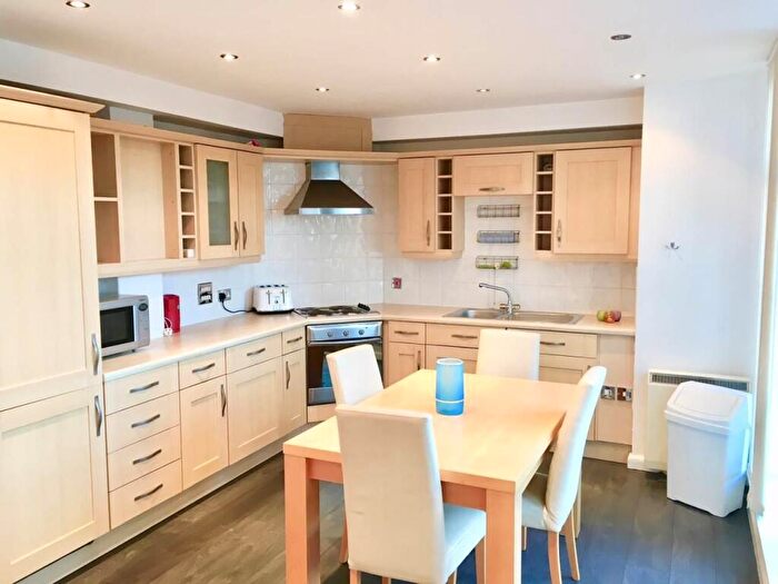 3 Bedroom Penthouse To Rent In Maxim, Lionel Street, Birmingham, B3