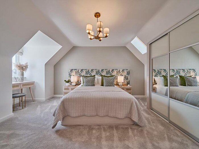 4 Bedroom Detached House For Sale In Unicorn Way, Burgess Hill, RH15