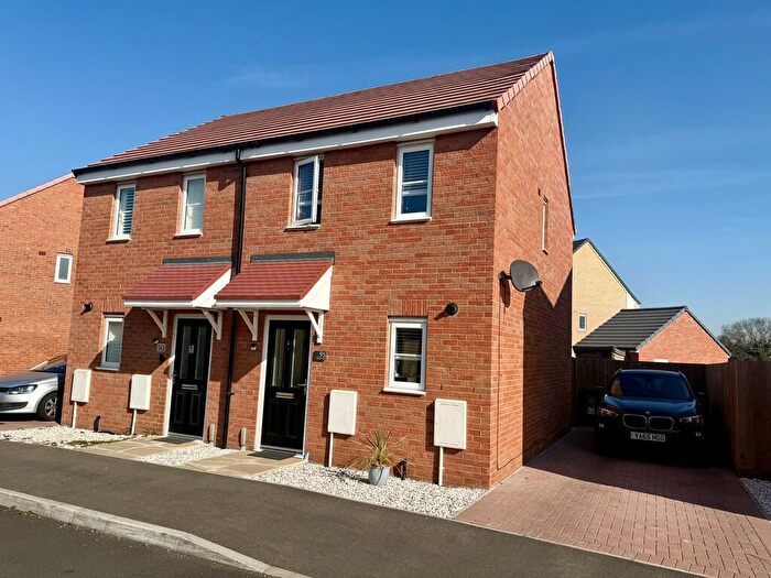 2 Bedroom Semi-Detached House For Sale In Bellamy Drive, Bradwell, Great Yarmouth, NR31
