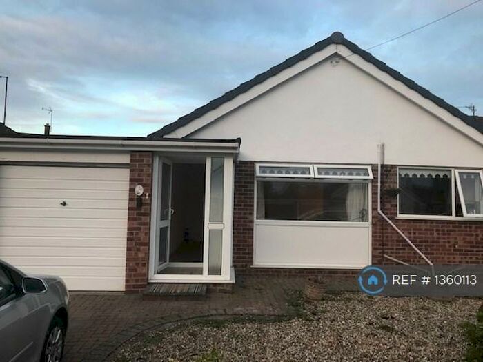 3 Bedroom Bungalow To Rent In Field End Close, Gaywood, King's Lynn, PE30