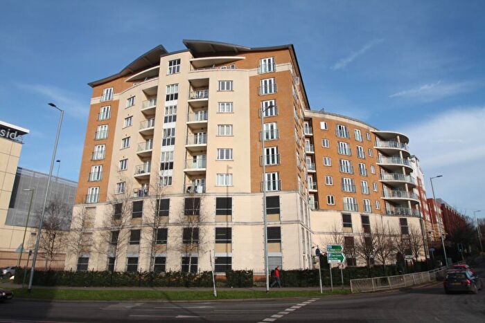 2 Bedroom Penthouse For Sale In Selden Hill, Hemel Hempstead, Hertfordshire, HP2