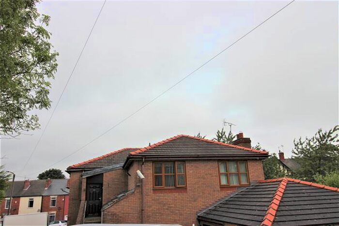 3 Bedroom Flat To Rent In Main Street, Sheffield, S26