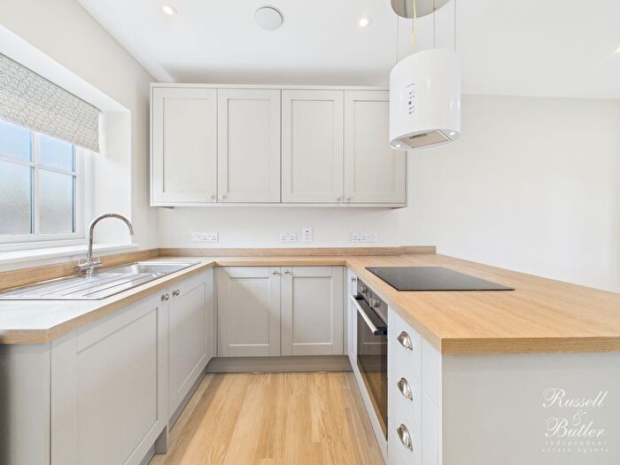 1 Bedroom End Terrace House To Rent In Fleece Yard, Buckingham, MK18