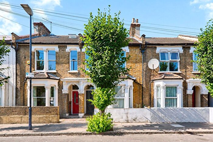 3 Bedroom Terraced House For Sale In Vaughan Road, London, E15