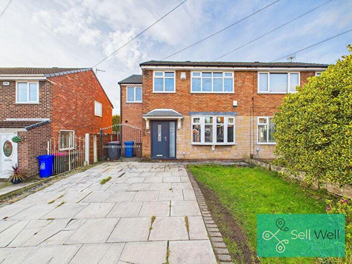 4 Bedroom Semi Detached House For Sale In Windmill Road, Worsley, Manchester, M28