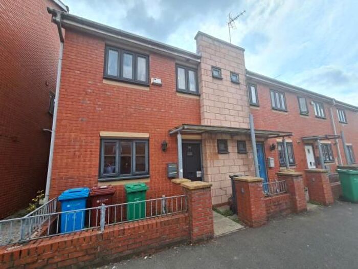 3 Bedroom Property To Rent In Reilly Street, Hulme, Manchester, M15