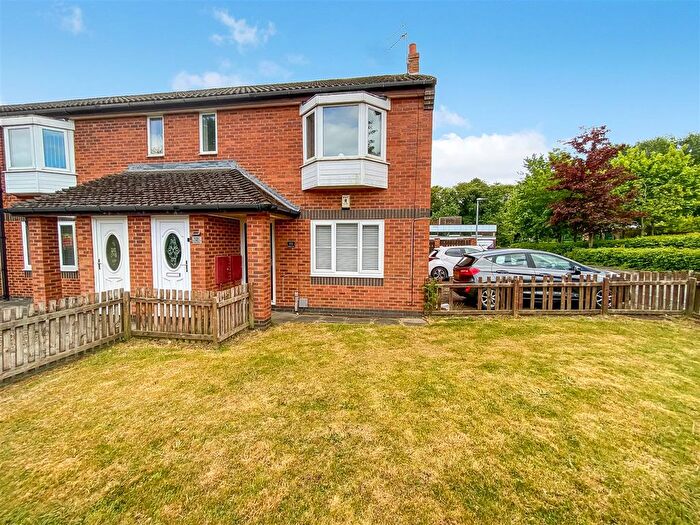 1 Bedroom Flat For Sale In Gregory Court, Newton Aycliffe, DL5