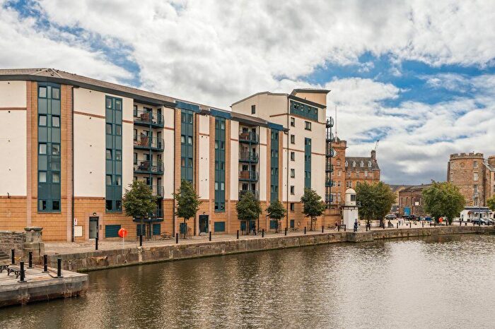 3 Bedroom Flat For Sale In / Tower Place, The Shore, Edinburgh, EH6