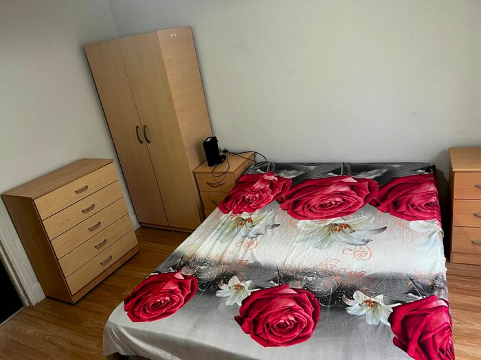 1 Bedroom Flat To Rent In Woodville Road, London, E17