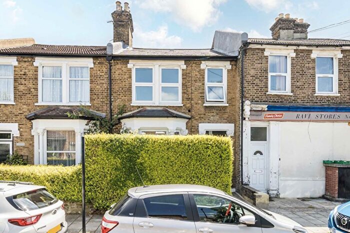 1 Bedroom Flat To Rent In Danbrook Road, London, SW16