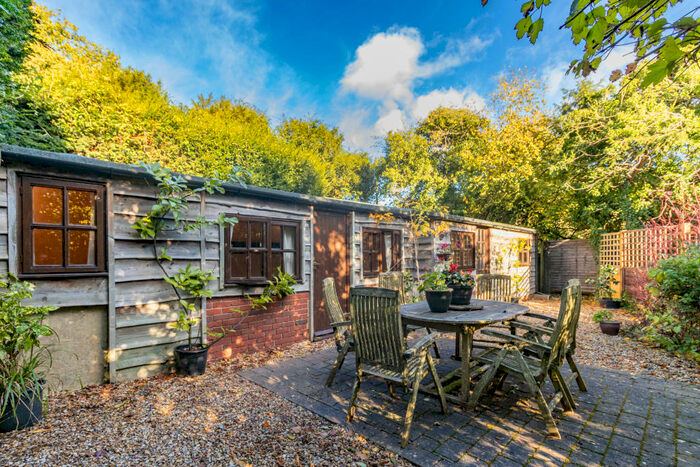 2 Bedroom Cottage To Rent In Bramdean Common, Alresford, Hampshire, SO24