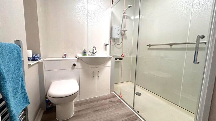 2 Bedroom Retirement Property For Sale In The Green, Kings Norton, Birmingham, B38